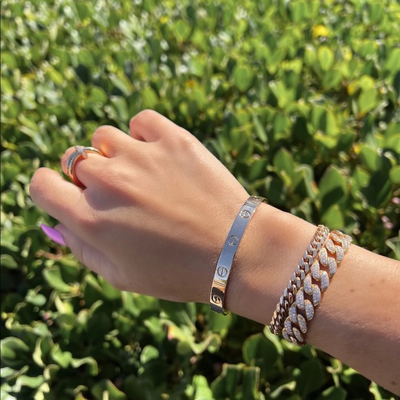 NEW Stainless Steel Screw Cuff Bangle Love Bracelet with Screwdriver in Silver - Picture 7 of 8